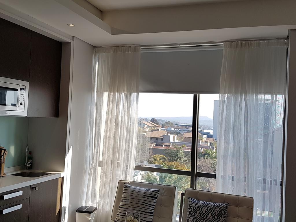 615 Sandton Skye 约翰内斯堡 外观 照片